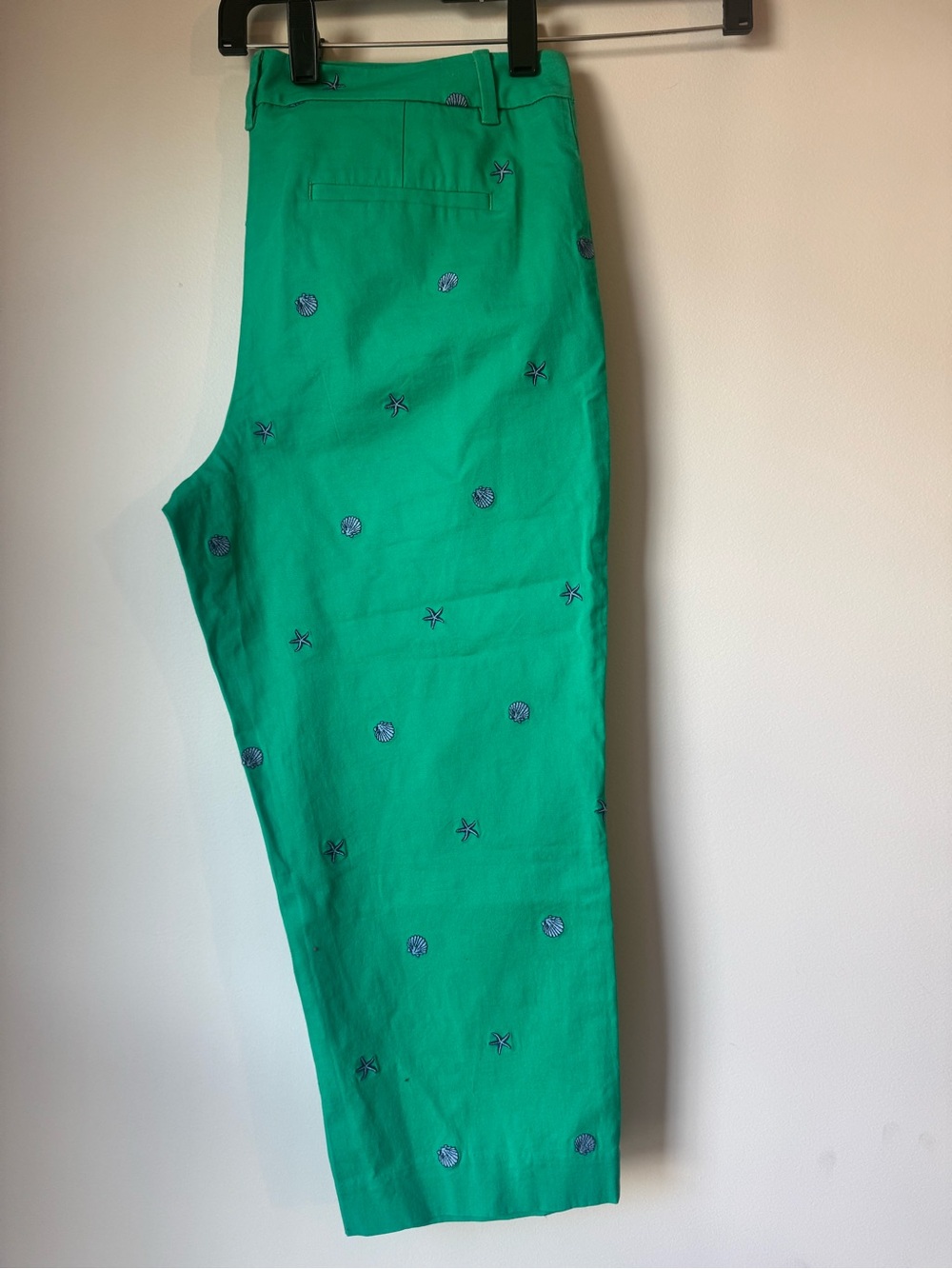 Talbots Green Embroidered Shell Motif Cropped Pants - Picture 5 of 16